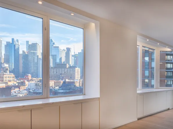 500 West 43rd Street 10E image 12 of 13
