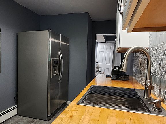 4th image of 183 Livingston Pl Unit 17