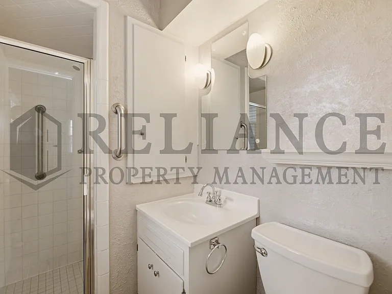 6517 E Elm St — Photo 24