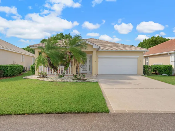 914 NW Sarria Court, Port St Lucie, FL 34986