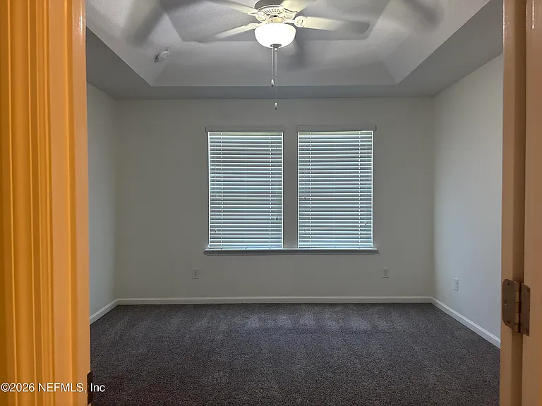 87 Nelson Ln — Photo 22