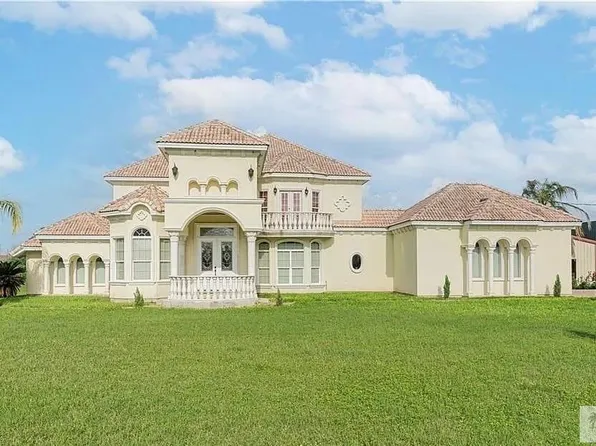 908-932 S Cesar Chavez Rd, Edinburg, TX 78542