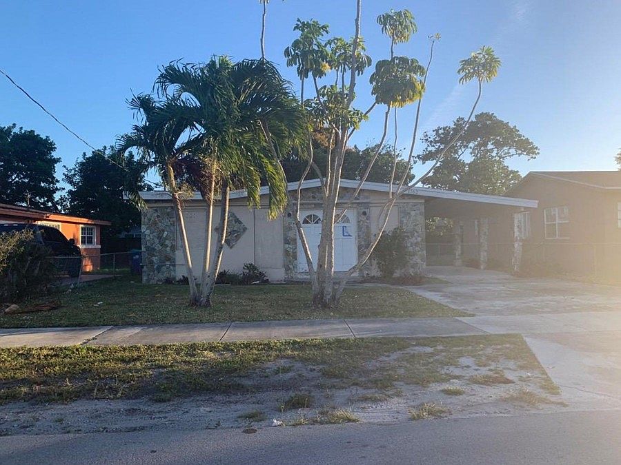 1st image of 1762 NW 154th St