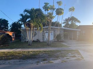 1762 NW 154th St, Miami Gardens, FL 33054