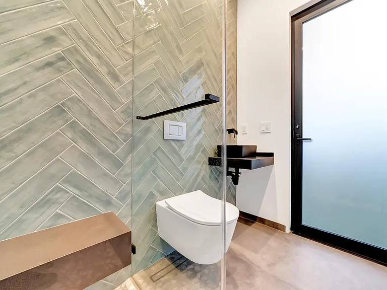 5817 Ranchito Ave — Photo 102