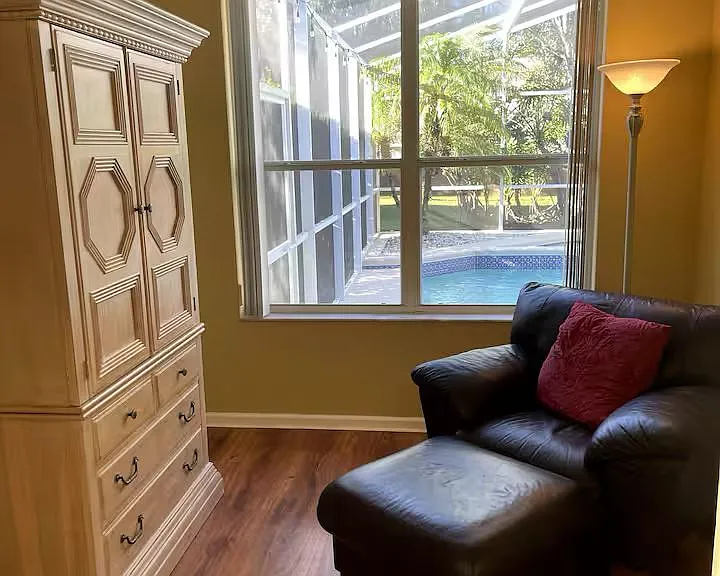 250 Bowling Green Ct — Photo 15
