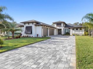31 N Riverwalk Dr, Palm Coast, FL 32137