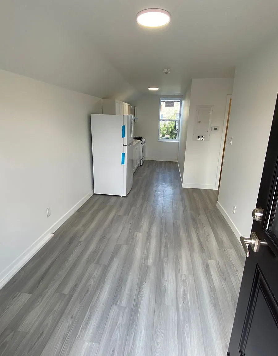 1 bed, $1,800 — Photo 4
