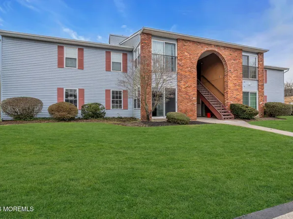 161 Frontier Way, Tinton Falls, NJ 07753