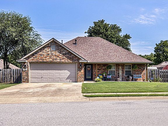 2nd image of 2380 Sara Alice Ct