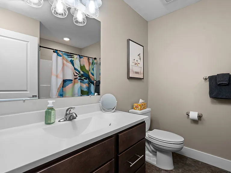 525 S Garfield Ave #D — Photo 16