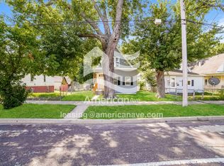 1714 NE Monroe St, Peoria, IL 61603