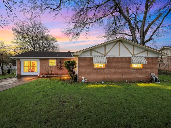 225 Sunset Blvd, Hewitt, TX 76643