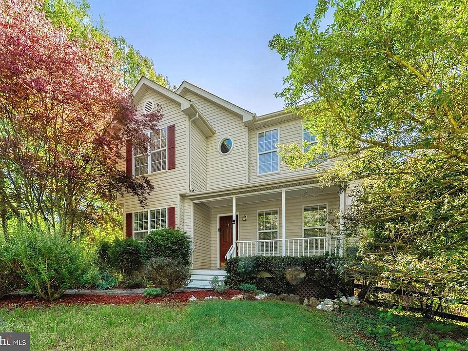 1st image of 12151 Deerfield Ln