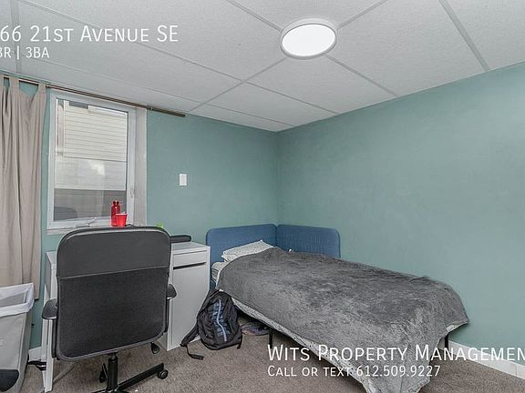 2nd image of 866 21st Ave SE