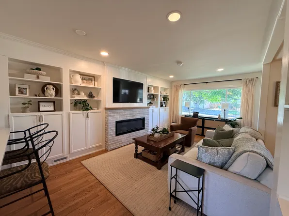 1180 S Zuni St, Denver, CO 80223