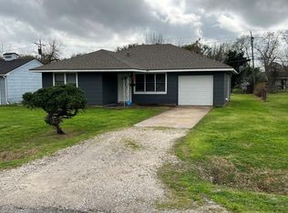 3231 Taft Ave, Groves, TX 77619