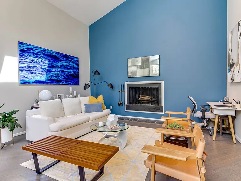 15 Karin Dr — Photo 11