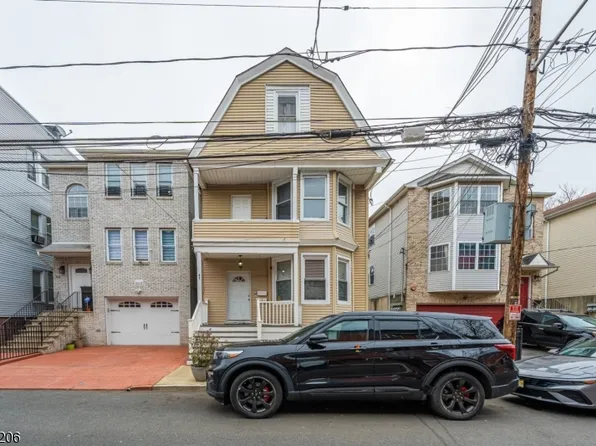 47 3Rd St, Newark City, NJ 07107