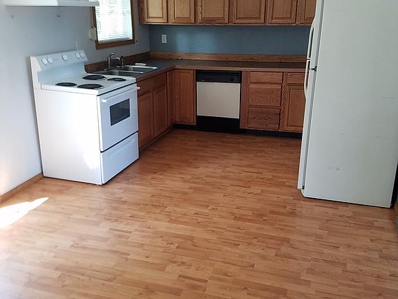 2nd image of 23807 SE 440th St