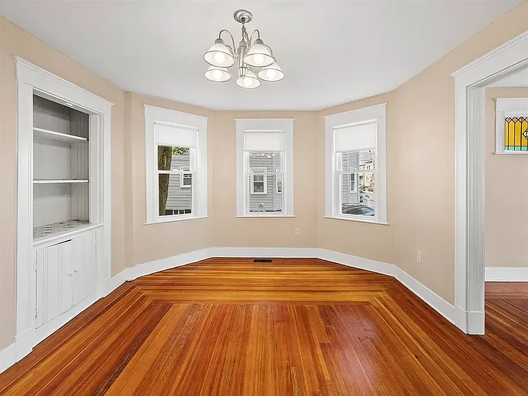 115 Sagamore Ave #1 — Photo 15