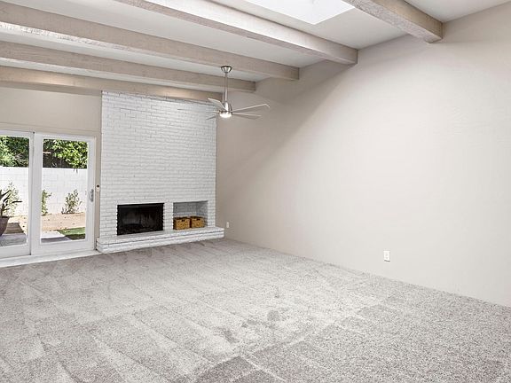 5th image of 6643 N Chatelaine Pl