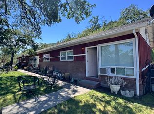 3012 W 10th St APT 7, The Dalles, OR 97058