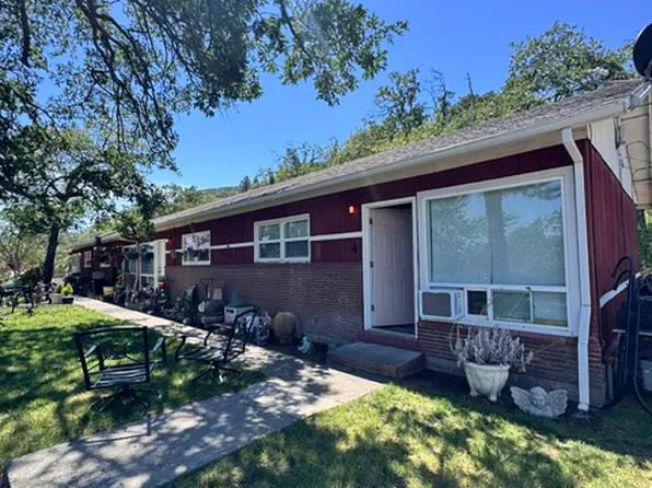 3012 W 10th St APT 7, The Dalles, OR 97058