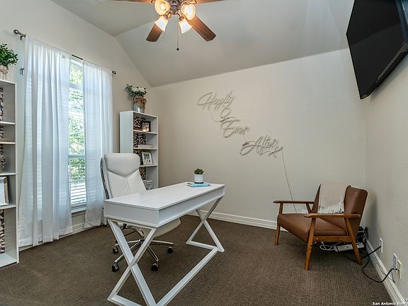4th image of 2602 Portola View
