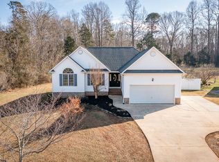4552 Springbrook Dr, Burlington, NC 27215