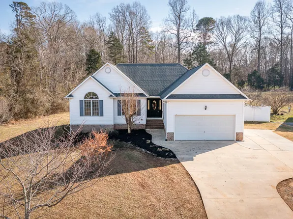 4552 Springbrook Dr, Burlington, NC 27215