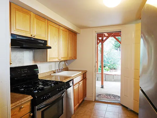 Rented by Brooklyn Properties | media 17