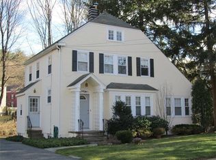 90 Seaver St #0, Wellesley, MA 02481