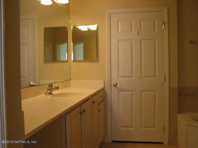 539 Hedgewood Dr — Photo 11
