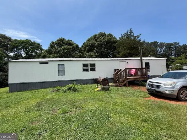 26 Leanne Dr, Hartwell, GA 30643