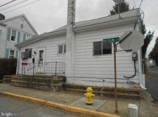 221 E Mifflin St, Orwigsburg, PA 17961