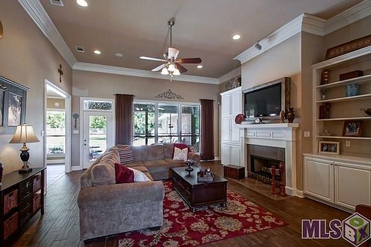 5th image of 30948 N Summerfield Dr