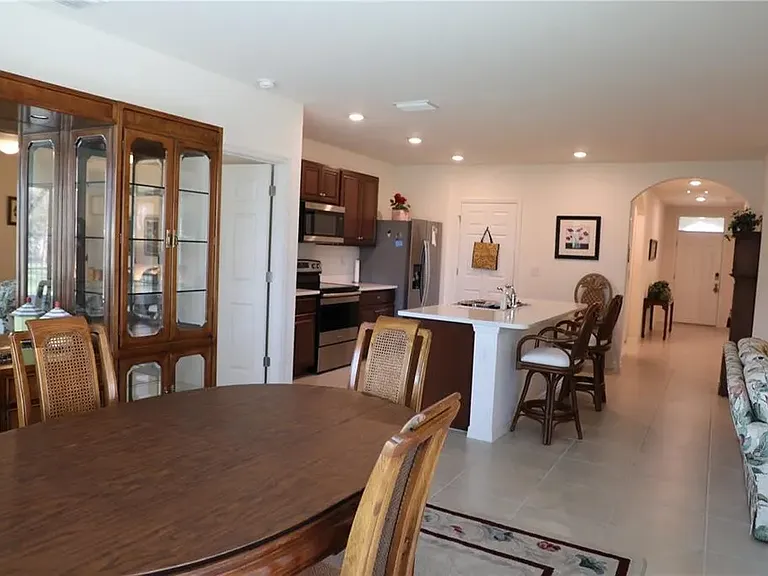 25316 E Lenox Cir — Photo 18