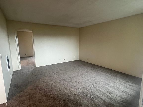 3rd image of 334 G St #10