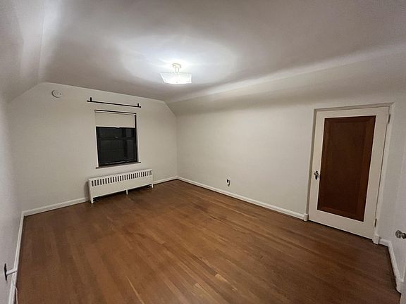 5th image of 6211 Edwood Ave