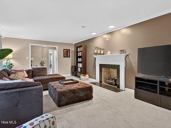 4th image of 113 Clarendon Road
