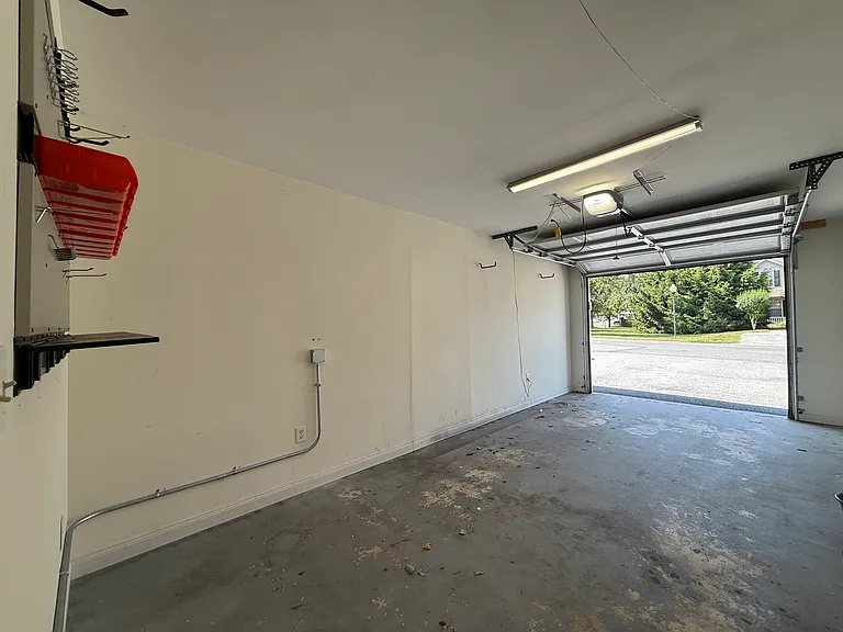 120 Spruce Ct — Photo 21