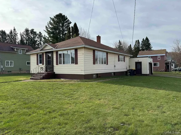 215 W Galena St, Bessemer, MI 49911