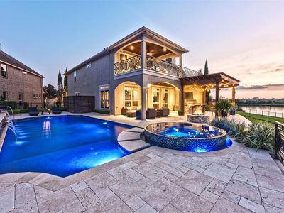 858 Signature Cv, League City, TX, 77573