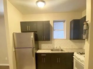 526 Central Ave #202C, Newark, NJ 07107