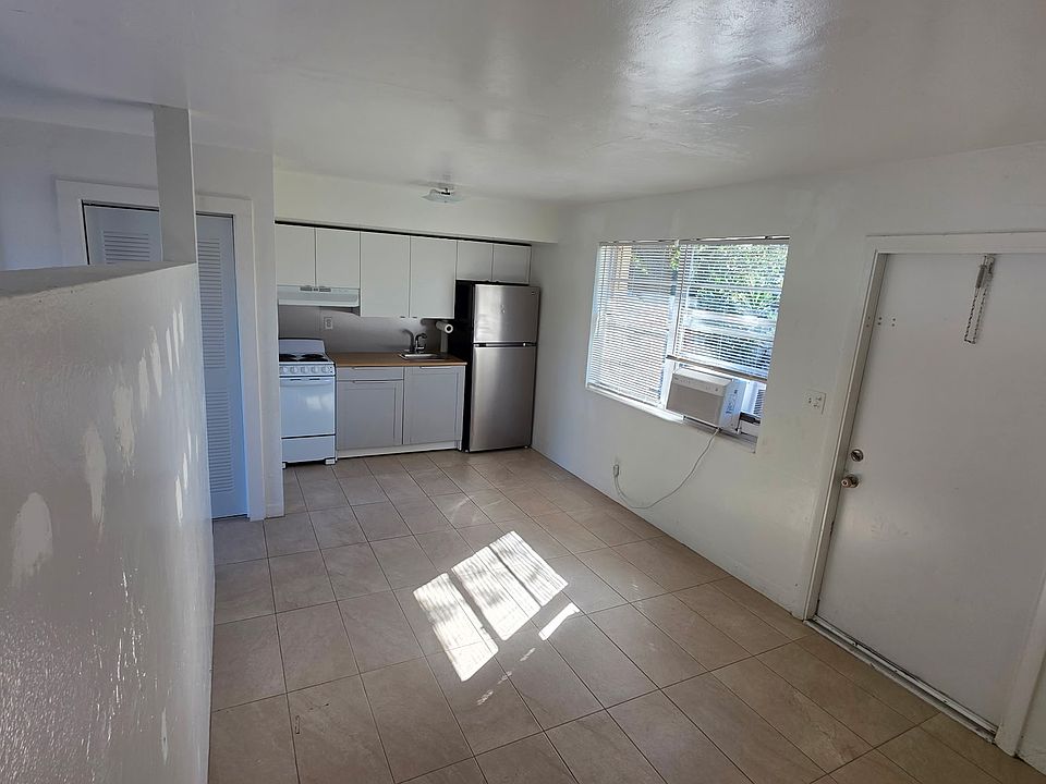 2nd image of 2850 SW 18th Ter
