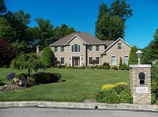 1147 Buhl Cir, Hermitage, PA 16148