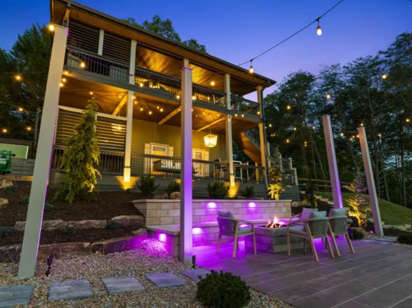 100 Blueberry Ln, Blue Ridge, GA 30513