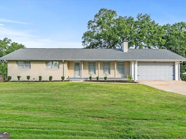 1473 Vine St NE, Gainesville, GA 30501