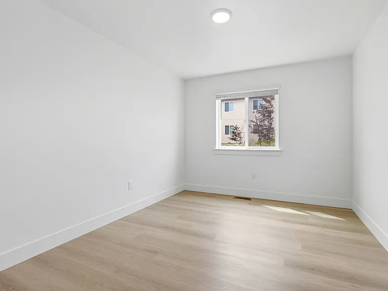 The Flats at West Richland — Photo 14
